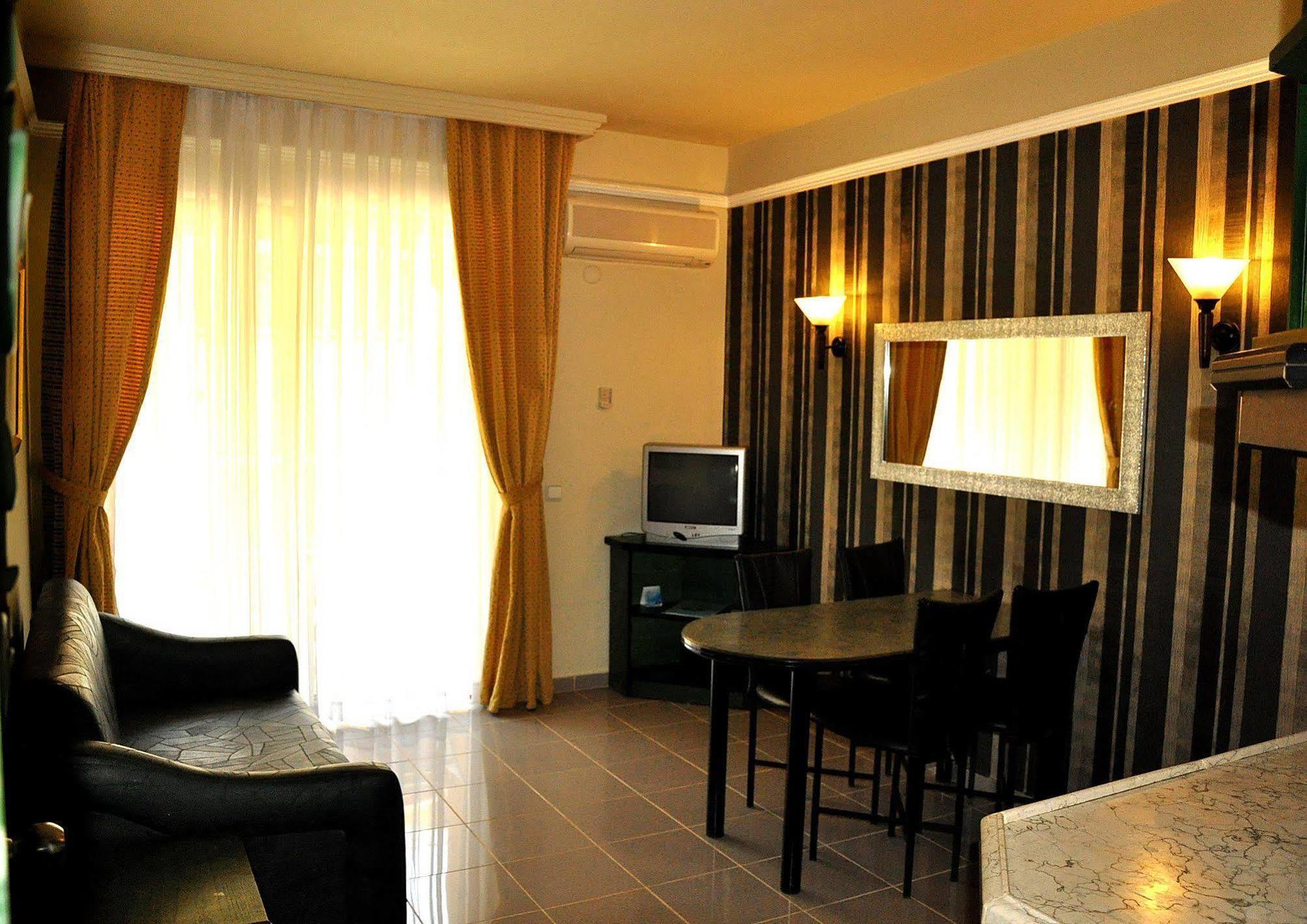 Club Alpina Hotel Marmaris Luaran gambar